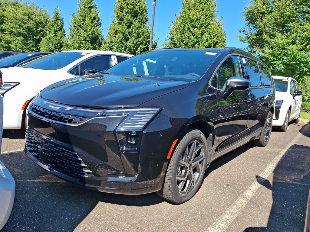 New 2027 Chrysler Pacifica Pinnacle w/ Theater Group AWD/4WD image 1