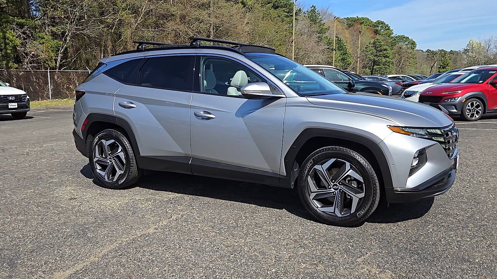 Certified 2023 Hyundai Tucson Limited AWD/4WD image 2