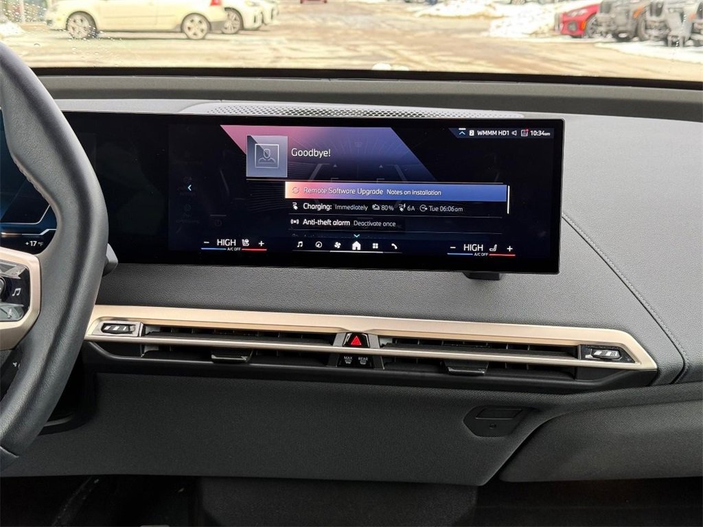 Used 2024 BMW iX xDrive50 w/ Sport Package image 11