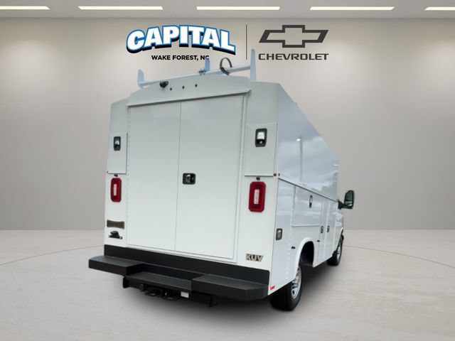 New 2025 Chevrolet Express 3500 w/ Power Convenience Package RWD image 4