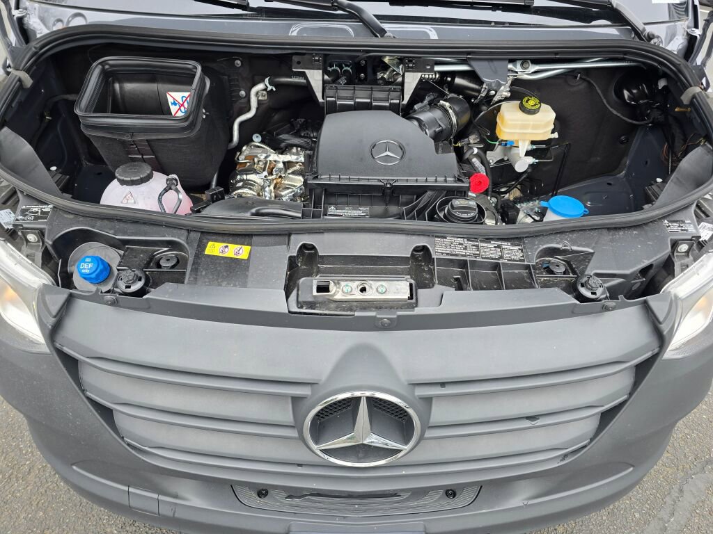 New 2025 Mercedes-Benz Sprinter 2500 image 10