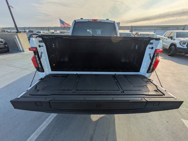 Used 2025 Ford F150 Lightning Flash image 11