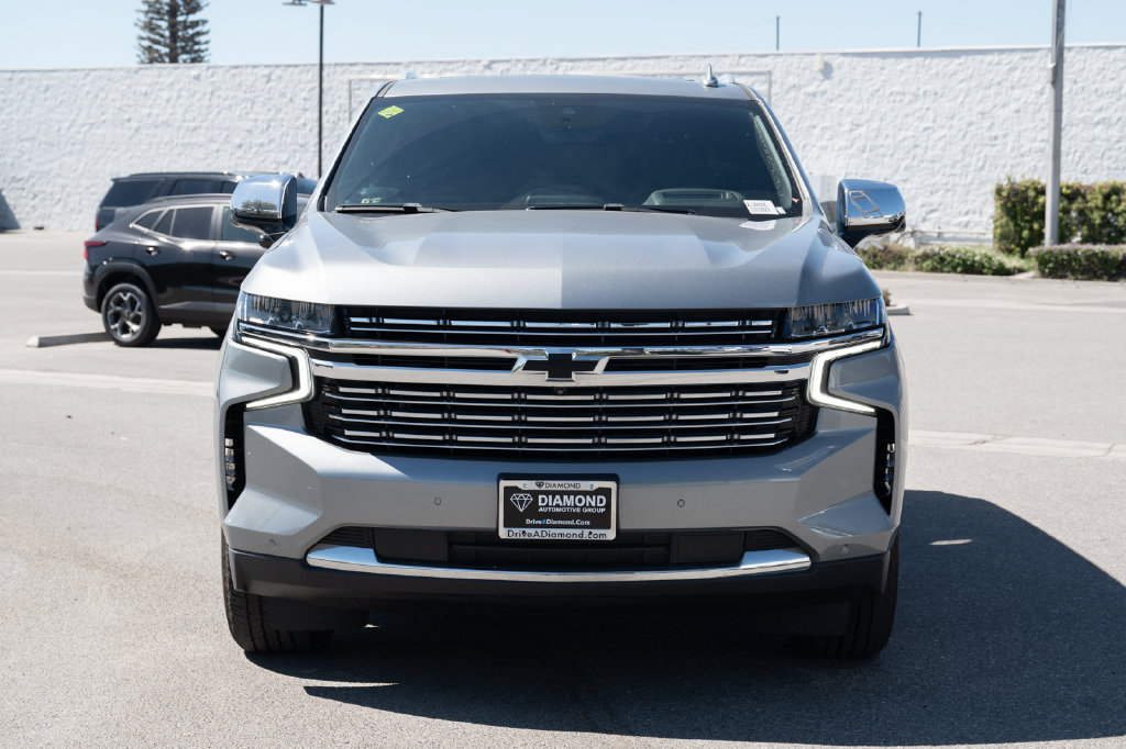 Used 2023 Chevrolet Tahoe Premier w/ Premium Package 2 AWD/4WD image 2