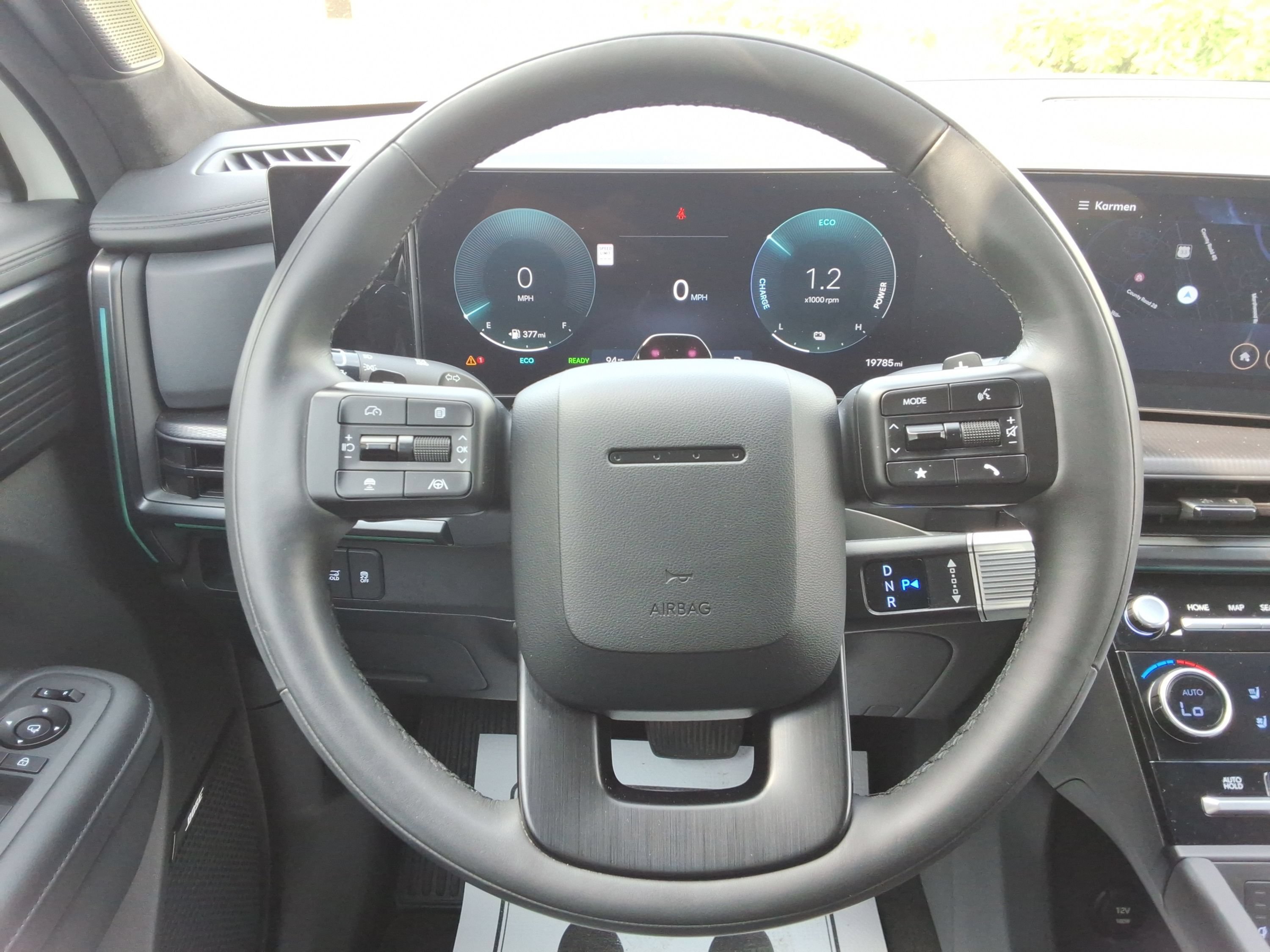 Used 2025 Hyundai Santa Fe Calligraphy AWD/4WD image 11
