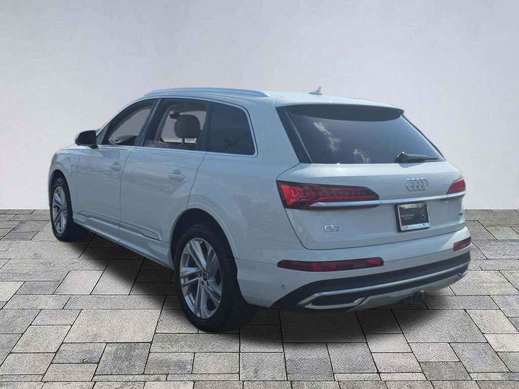 Used 2021 Audi Q7 2.0T Premium Plus AWD/4WD image 5