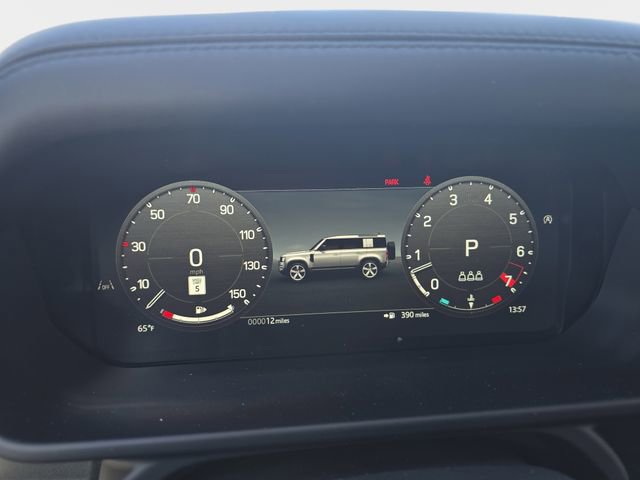 New 2026 Land Rover Defender 110 X-Dynamic SE AWD/4WD image 14