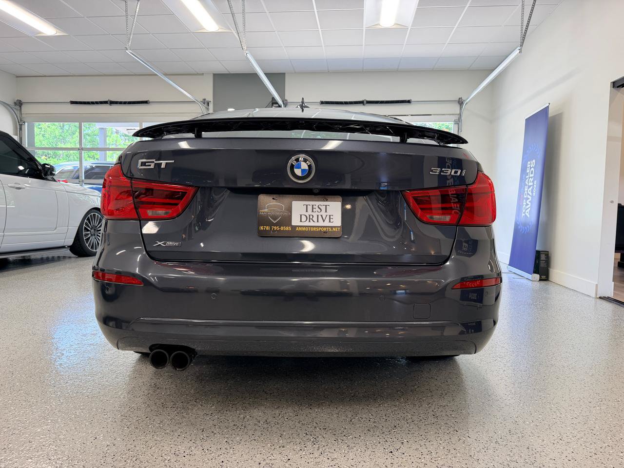 Used 2017 BMW 330i Gran Turismo xDrive AWD/4WD image 7