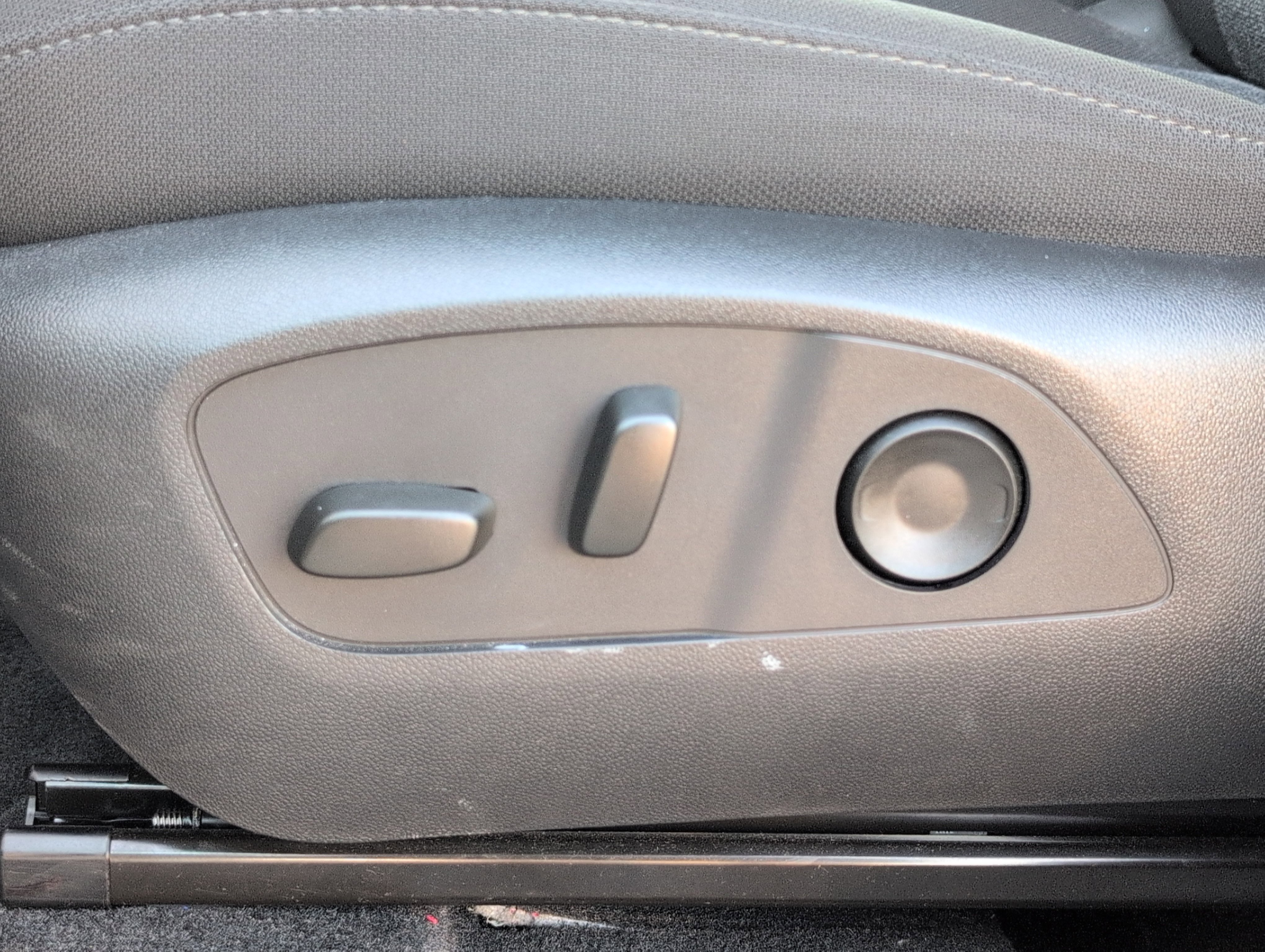 Certified 2025 GMC Acadia Elevation image 10