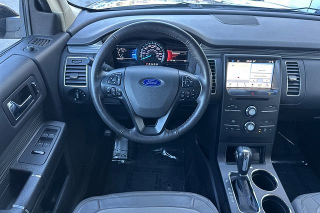 Used 2017 Ford Flex SEL w/ Equipment Group 202A FWD image 16