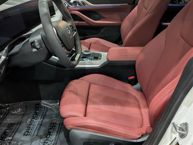 Used 2025 BMW i4 xDrive40i w/ M Sport Package AWD/4WD image 17