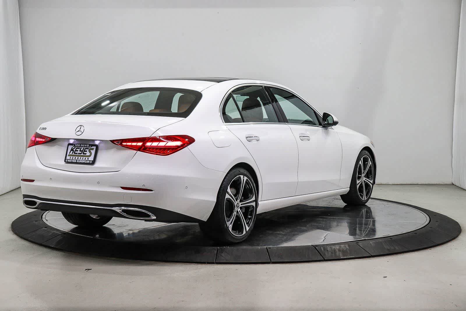 Certified 2026 Mercedes-Benz C 300 Sedan image 4