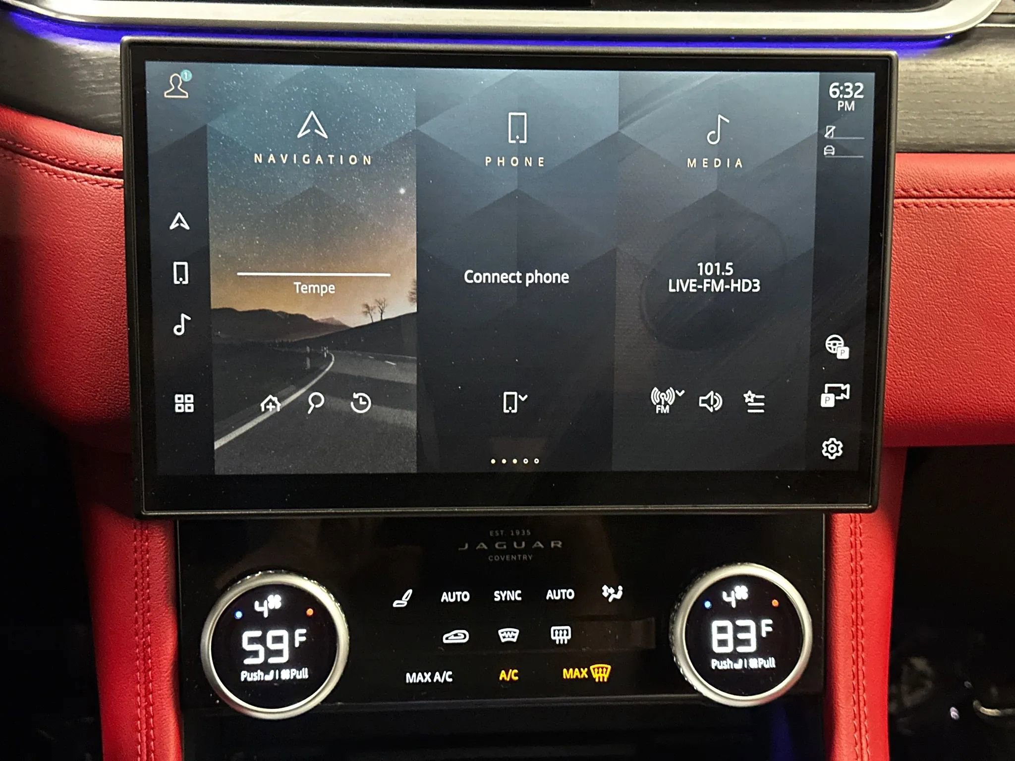 Used 2026 Jaguar F-PACE R-Dynamic S image 34