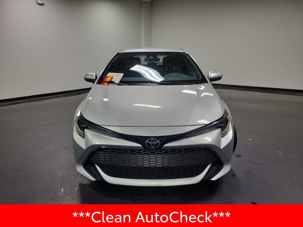 Used 2022 Toyota Corolla SE w/ SE Preferred Package FWD image 3
