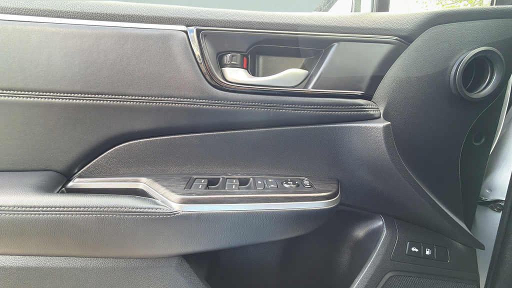 Used 2020 Honda Clarity Plug-In Hybrid image 20