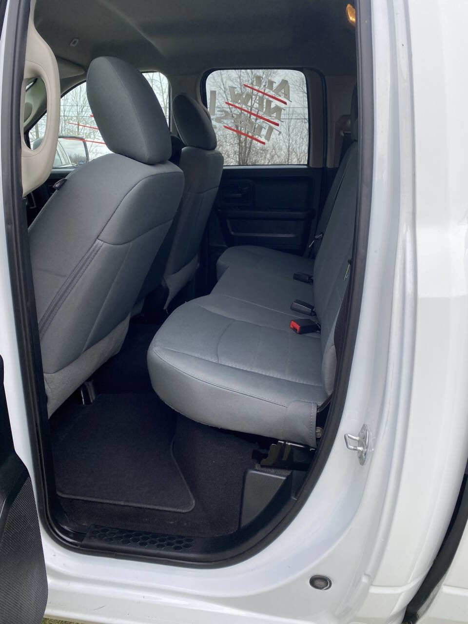 Used 2018 RAM 1500 Express w/ Express Value Package AWD/4WD image 18
