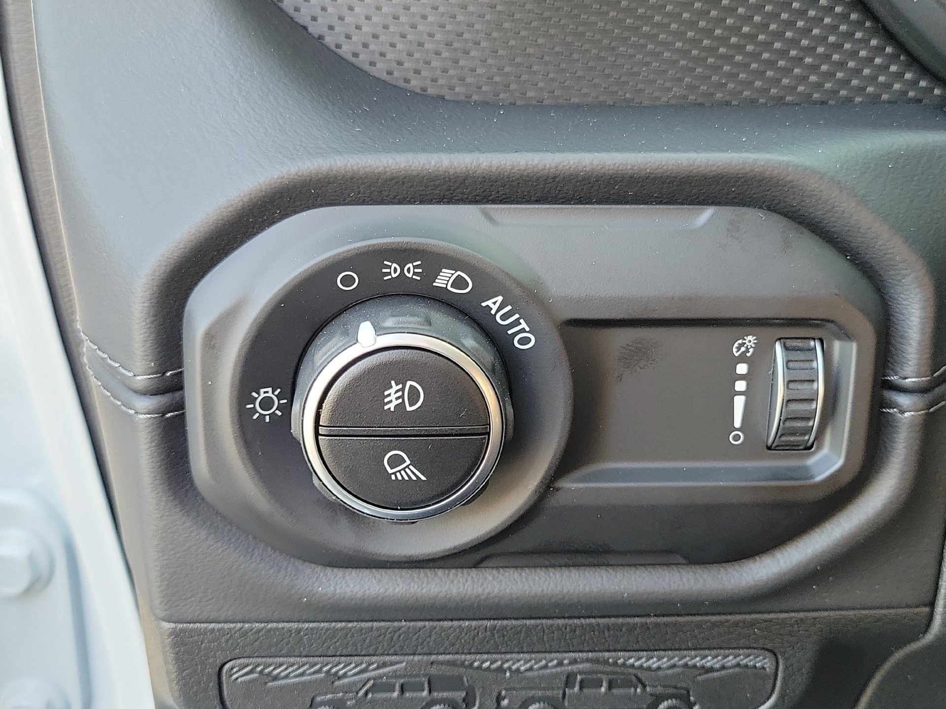 New 2026 Jeep Gladiator Rubicon AWD/4WD image 12