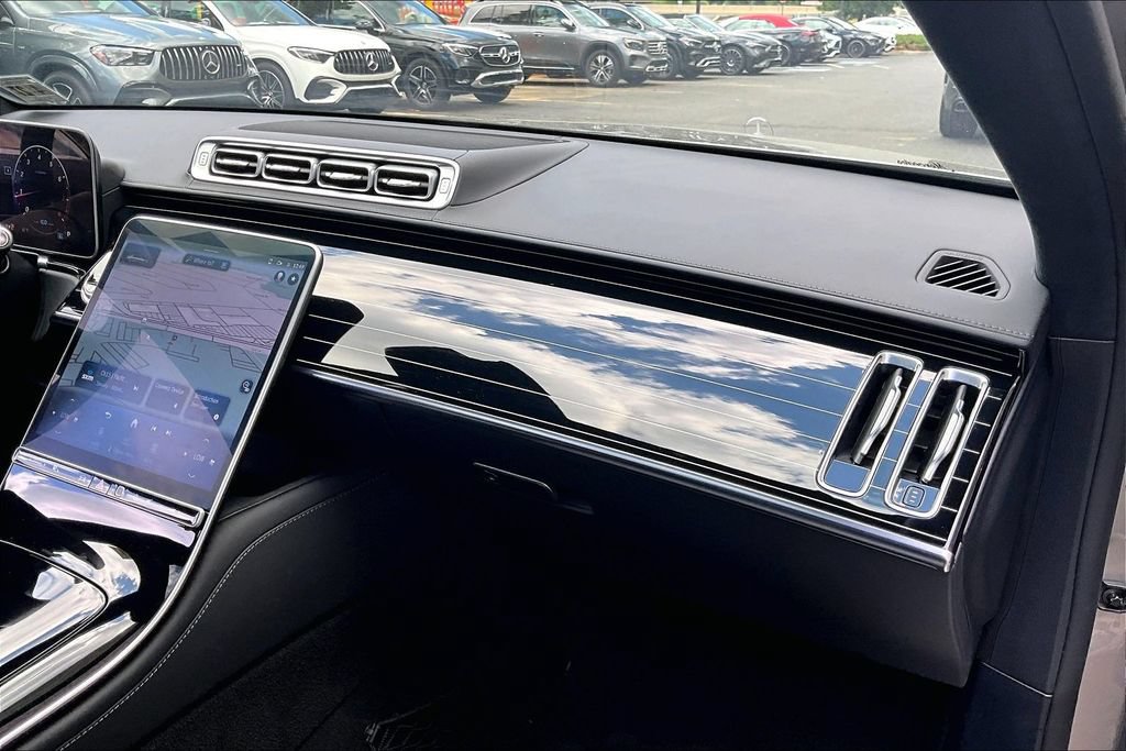Certified 2022 Mercedes-Benz S 580 4MATIC Sedan image 16
