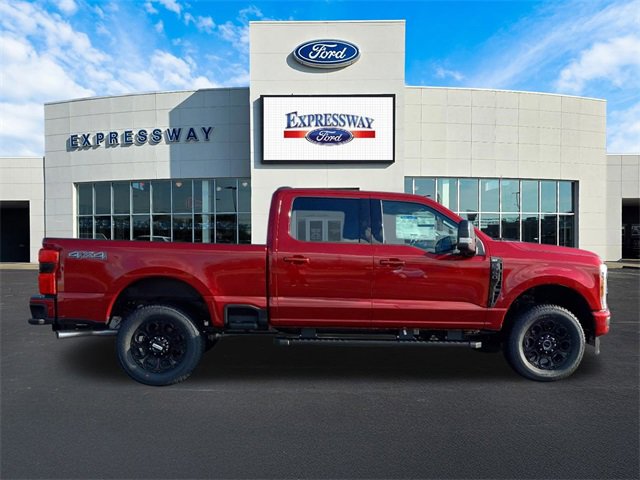 New 2025 Ford F350 XLT w/ Black Appearance Package image 5