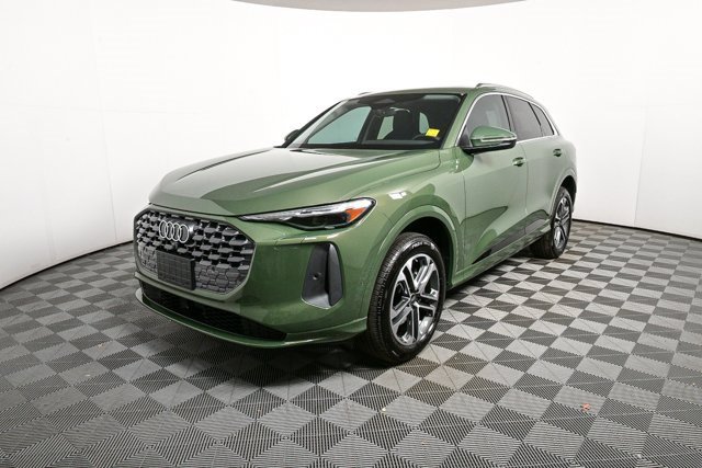 New 2025 Audi Q5 Premium Plus image 33