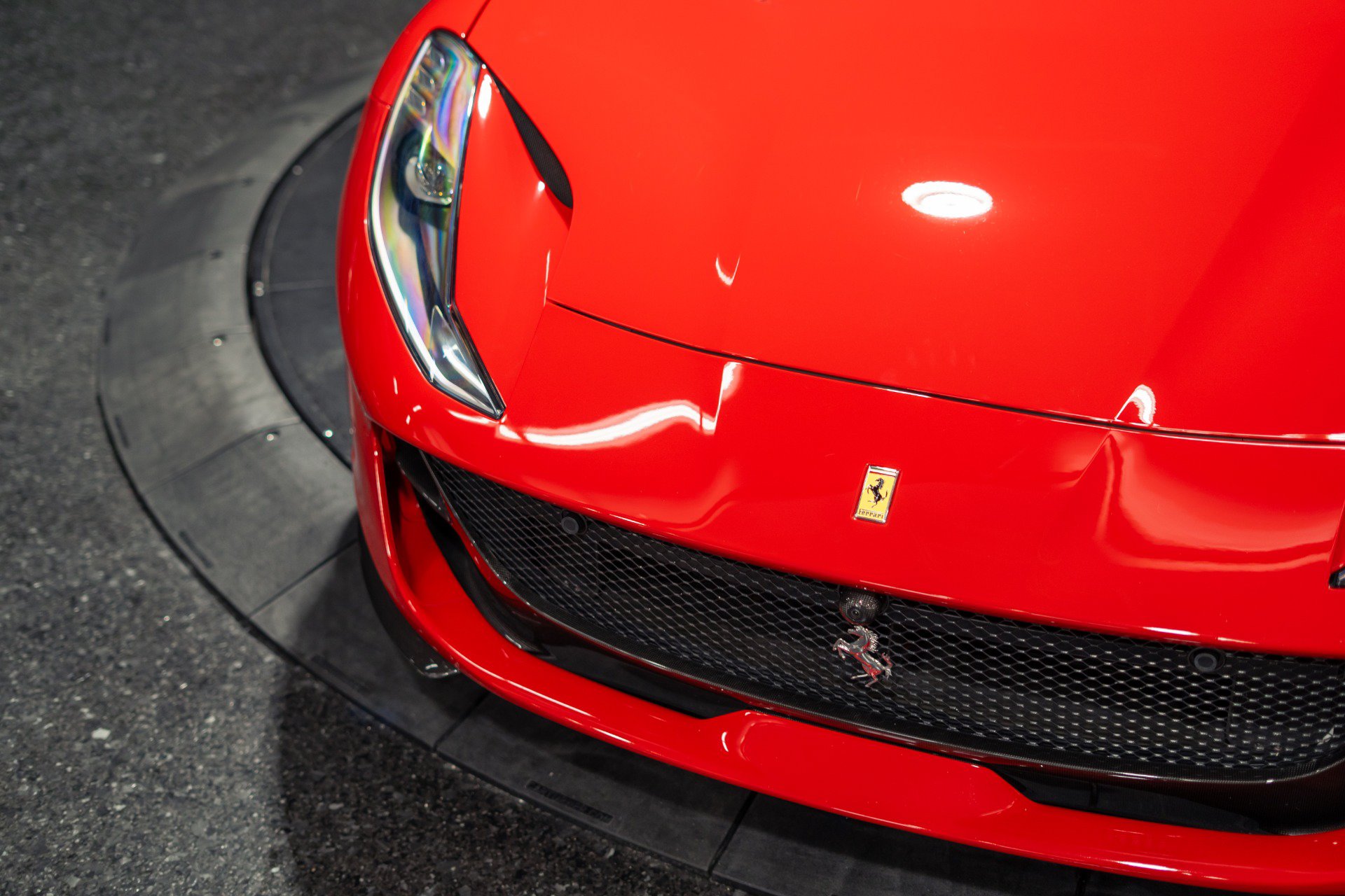 Used 2019 Ferrari 812 Superfast RWD image 22