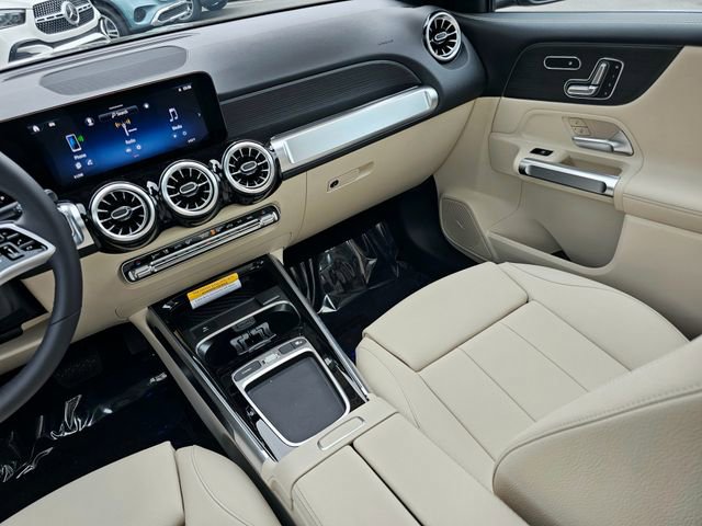 New 2026 Mercedes-Benz GLB 250 4MATIC image 28
