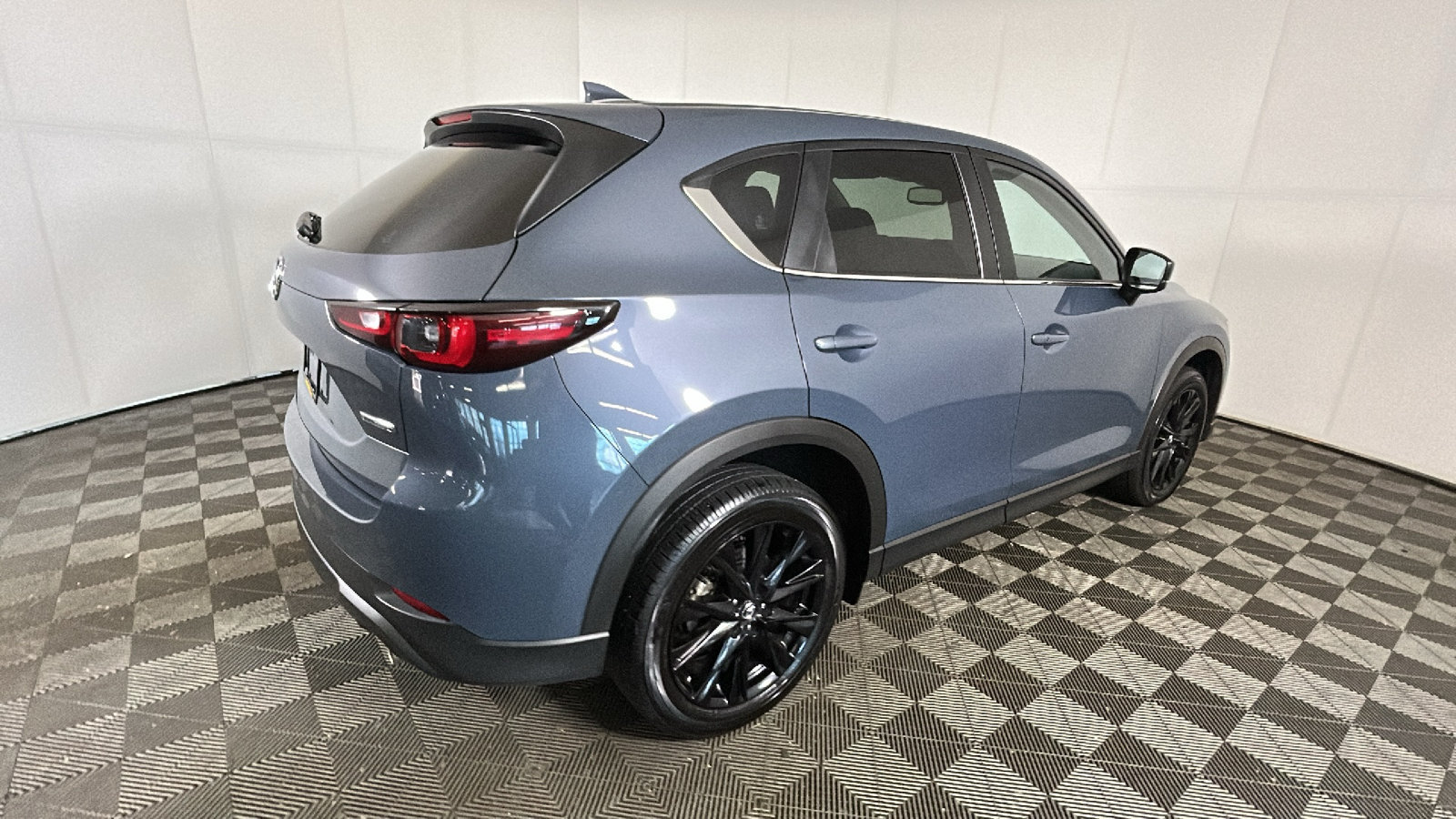 Used 2025 MAZDA CX-5 Carbon Edition AWD/4WD image 3