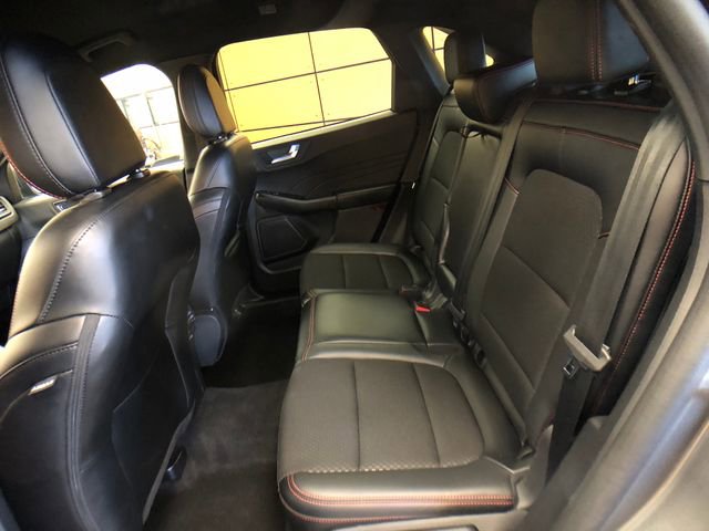 Certified 2025 Ford Escape ST-Line AWD/4WD image 20