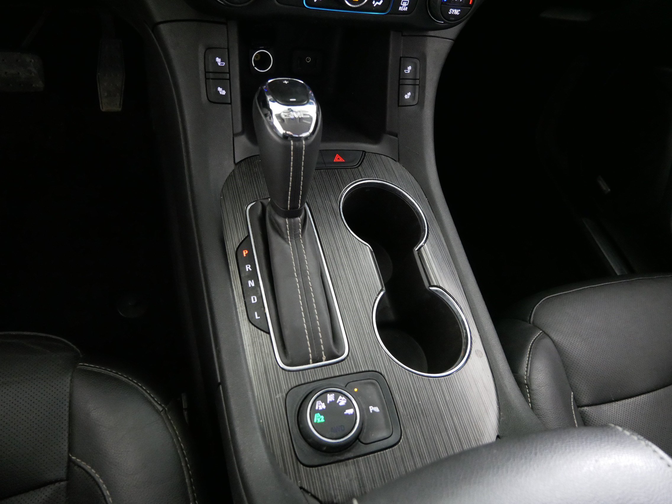 Used 2017 GMC Acadia SLT image 24