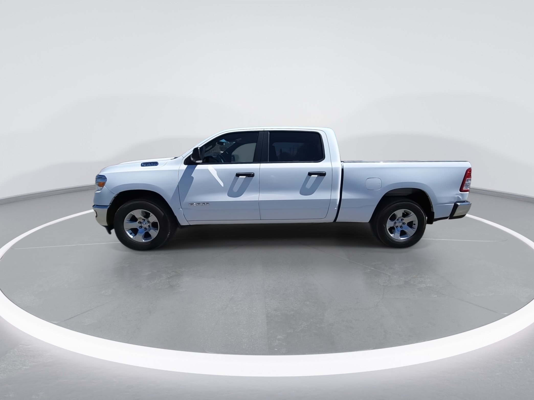 Certified 2023 RAM 1500 Big Horn RWD image 5