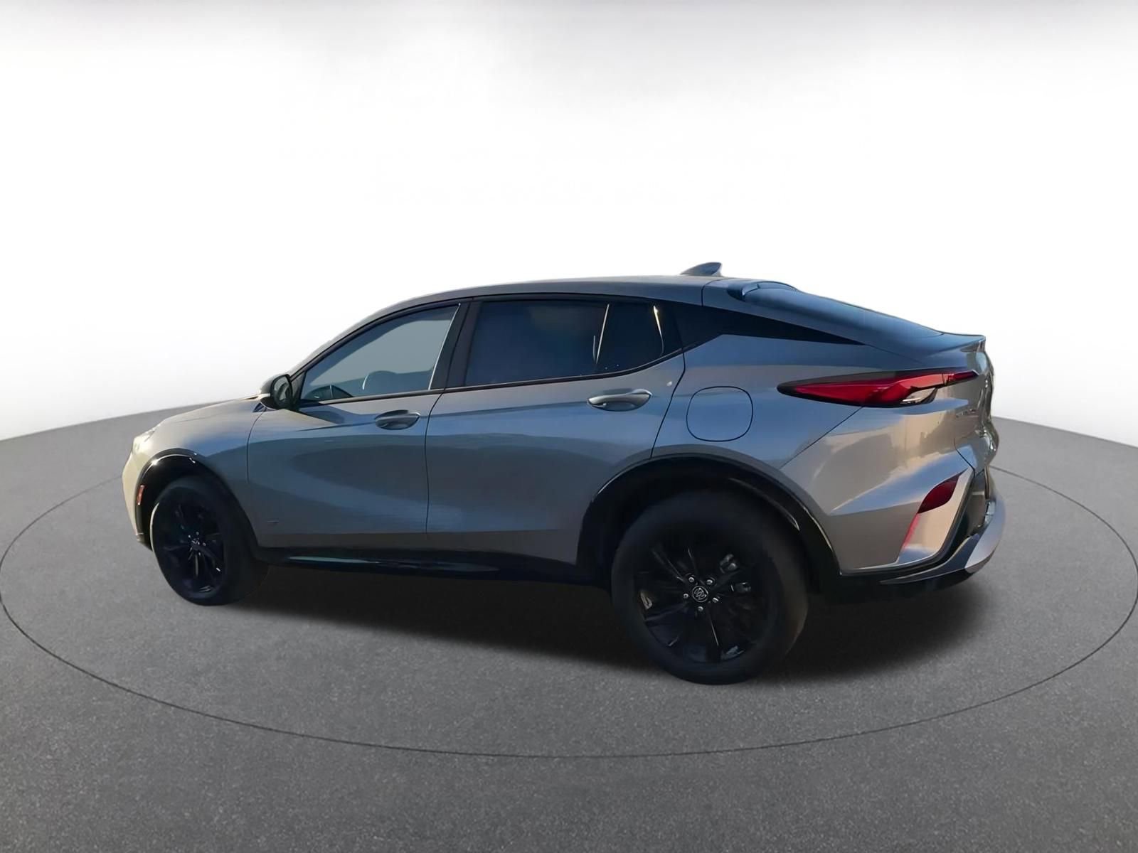 Used 2025 Buick Envista Sport Touring image 10