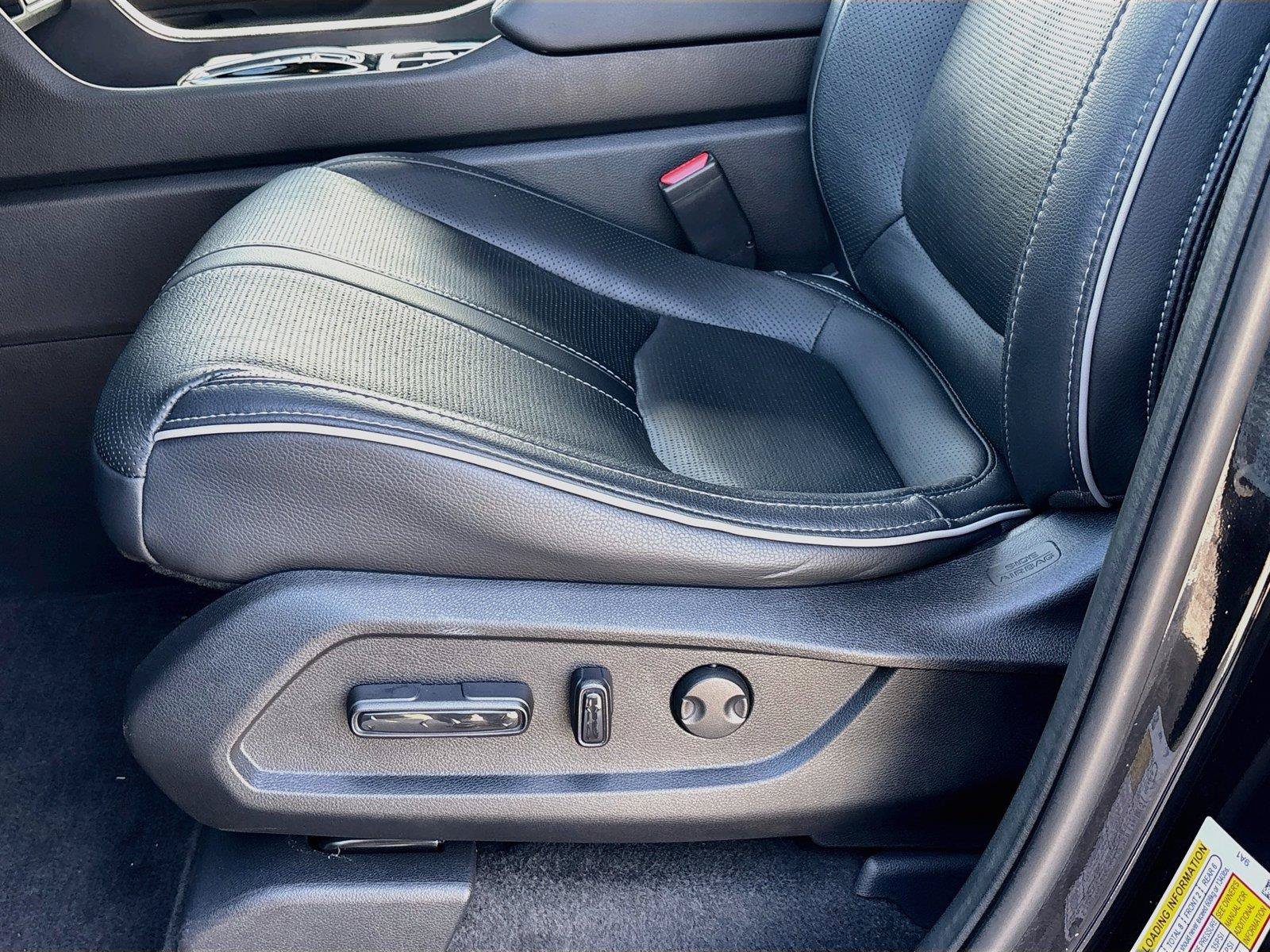 Certified 2023 Honda Pilot Elite image 23
