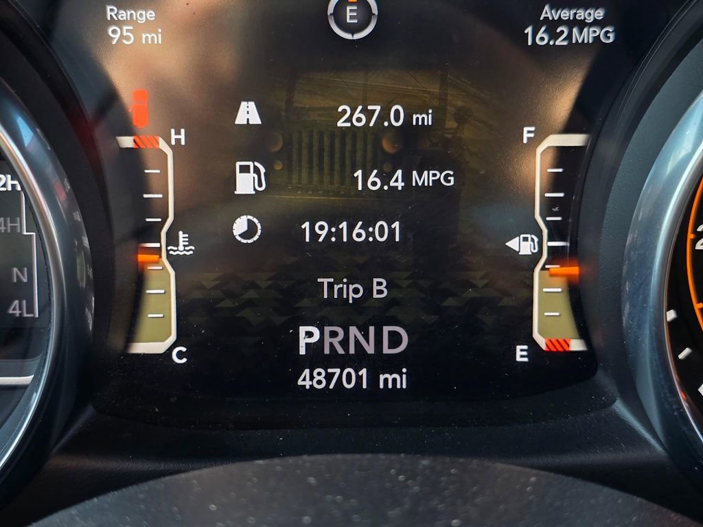 Used 2018 Jeep Wrangler Sport S image 23