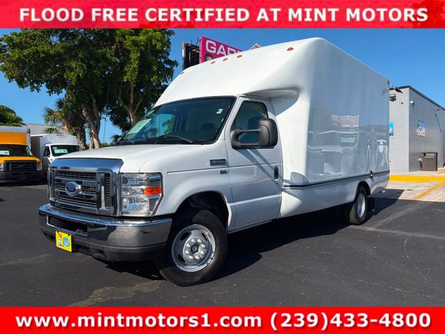 Used 2019 Ford E-350 and Econoline 350 Super Duty RWD image 12