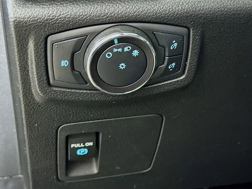 Used 2020 Ford Expedition XLT w/ Equipment Group 202A RWD image 23