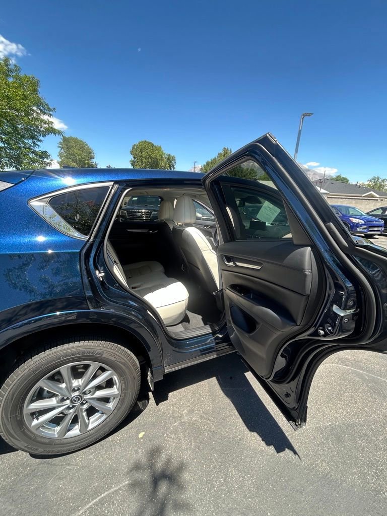 Used 2025 MAZDA CX-5 AWD 2.5 S w/ Preferred Package image 10