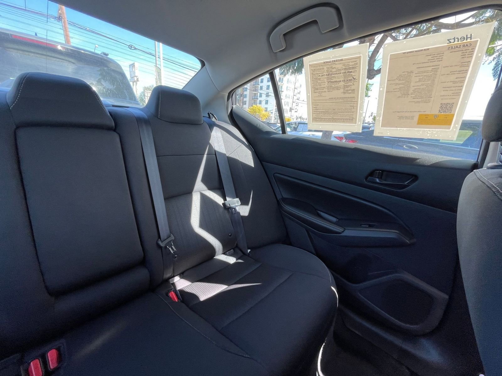 Used 2025 Nissan Altima 2.5 SV image 38