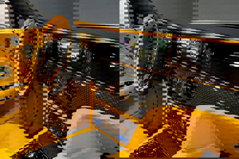 Used 2025 Rolls-Royce Spectre Black Badge w/ Spectre Enhancement Package image 13