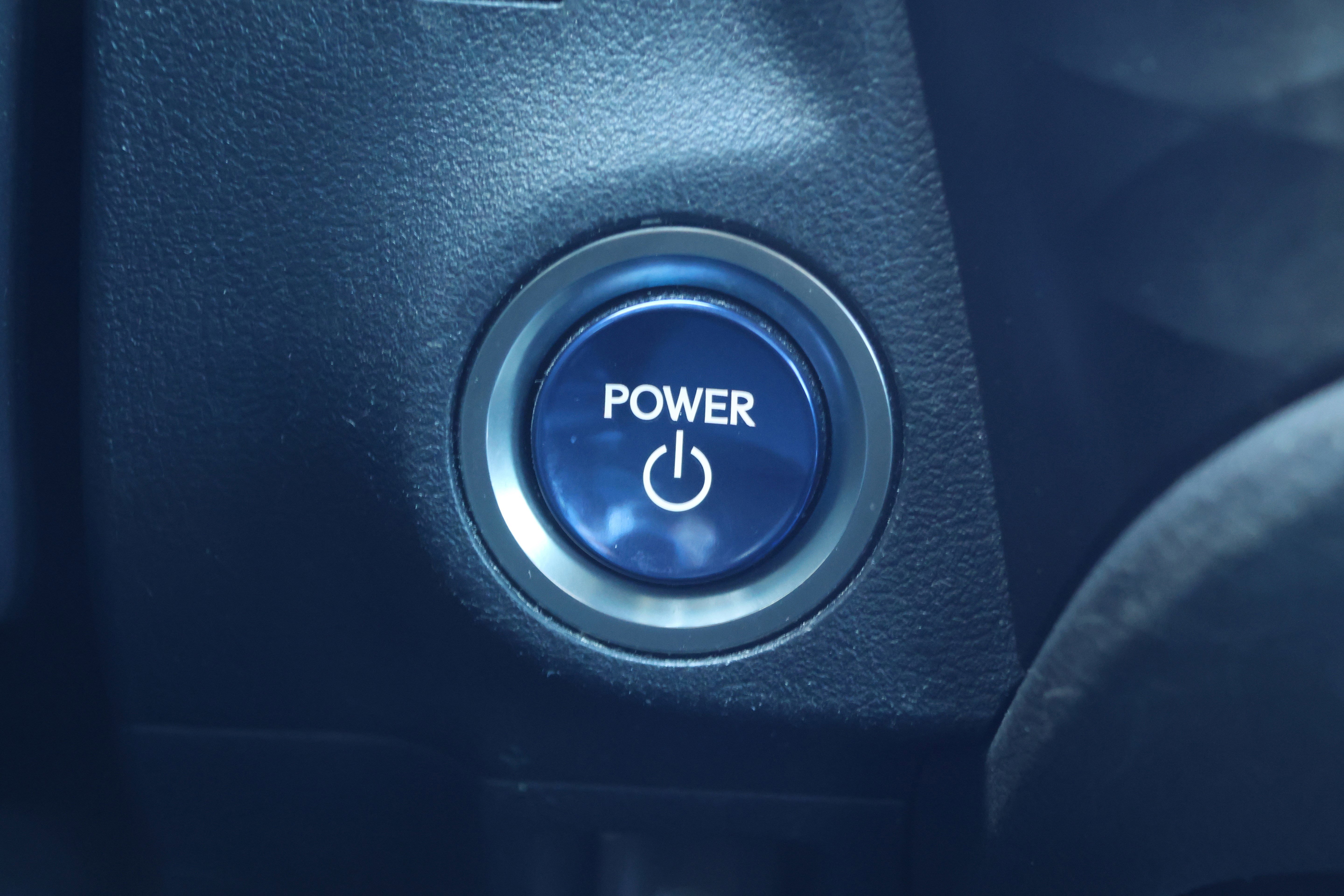 Certified 2021 Lexus ES 300h w/ Premium Package image 27