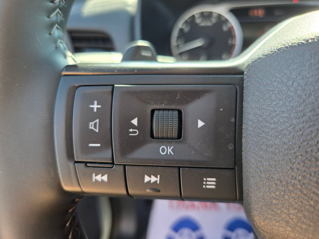 Certified 2026 Nissan Rogue Dark Armor AWD/4WD image 34