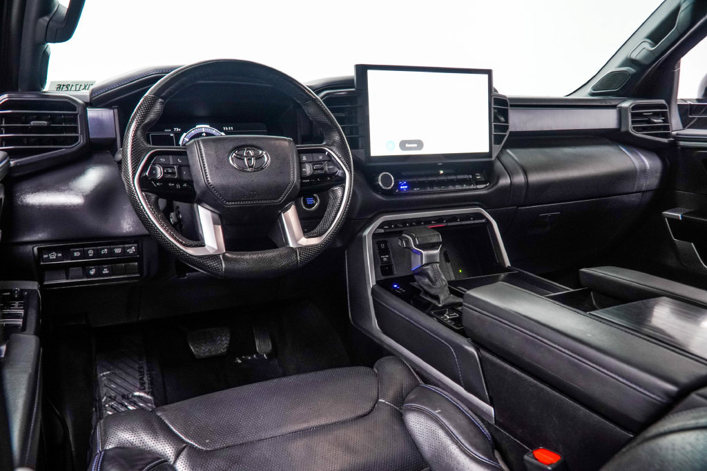 Used 2024 Toyota Tundra Platinum AWD/4WD image 18