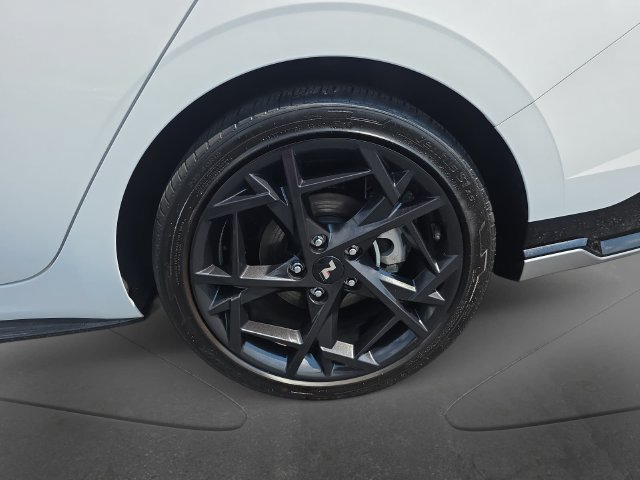 Used 2024 Hyundai Elantra N Line FWD image 38