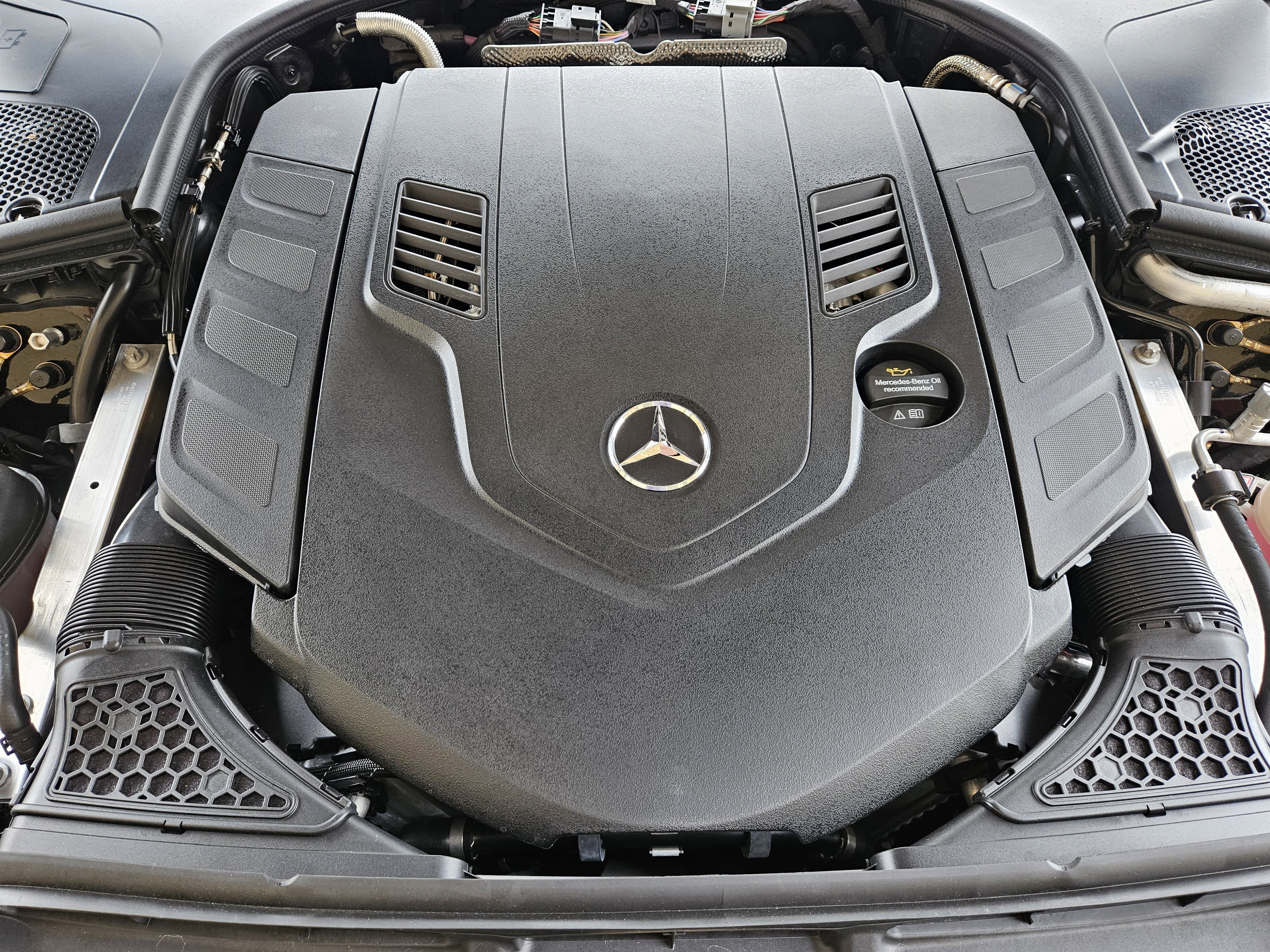 Certified 2025 Mercedes-Benz S 580 4MATIC Sedan image 28