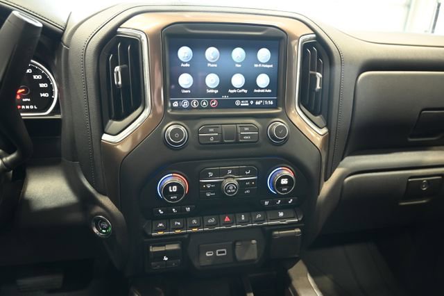 Used 2021 Chevrolet Silverado 1500 High Country w/ Technology Package AWD/4WD image 15