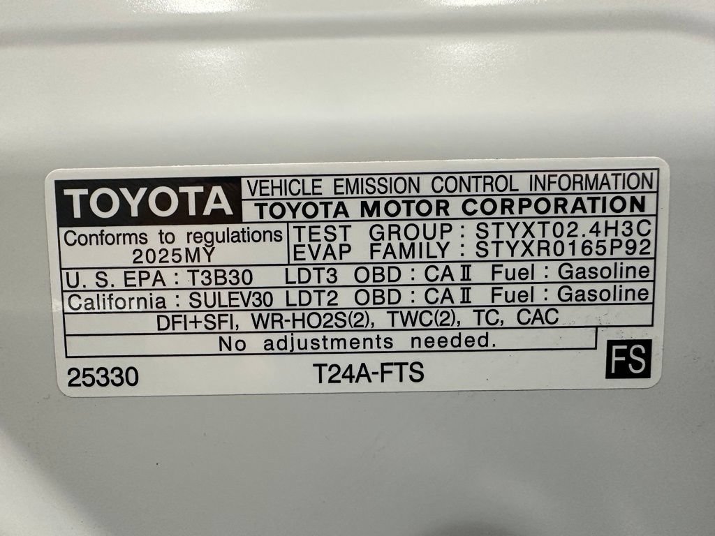 Used 2025 Toyota 4Runner SR5 AWD/4WD image 67