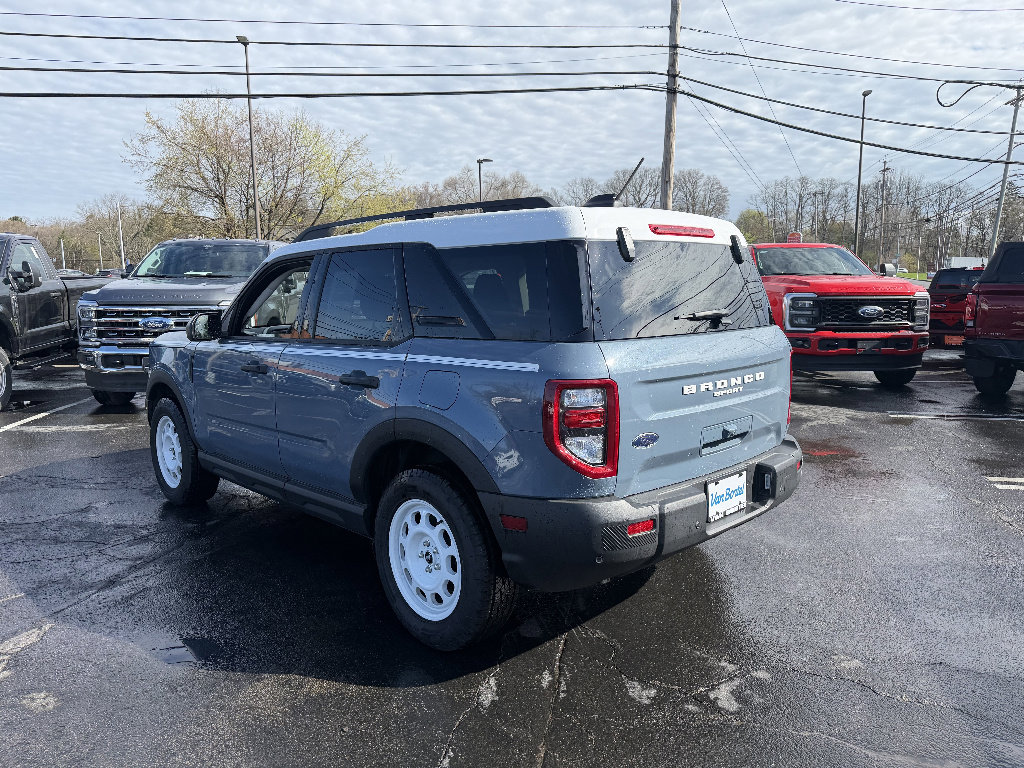 Used 2025 Ford Bronco Sport Heritage image 3