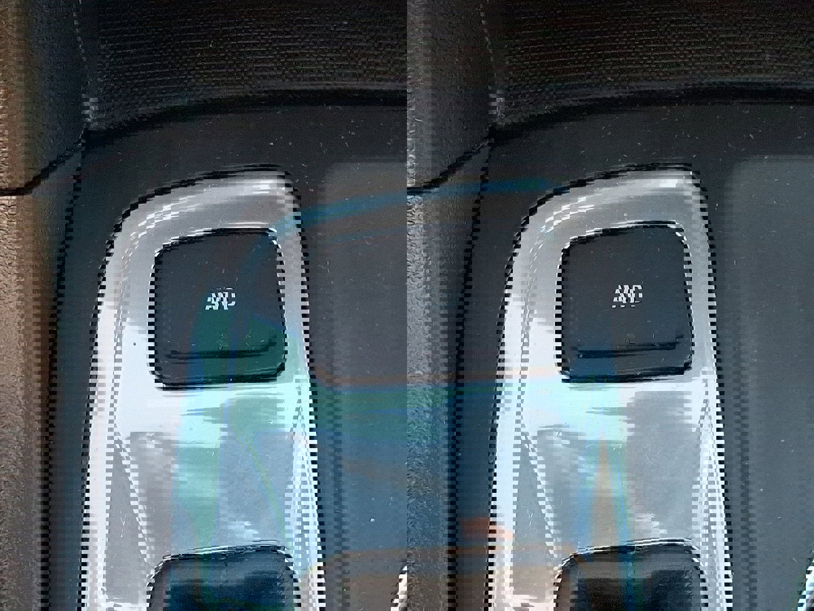 Used 2021 Chevrolet Equinox LT image 25