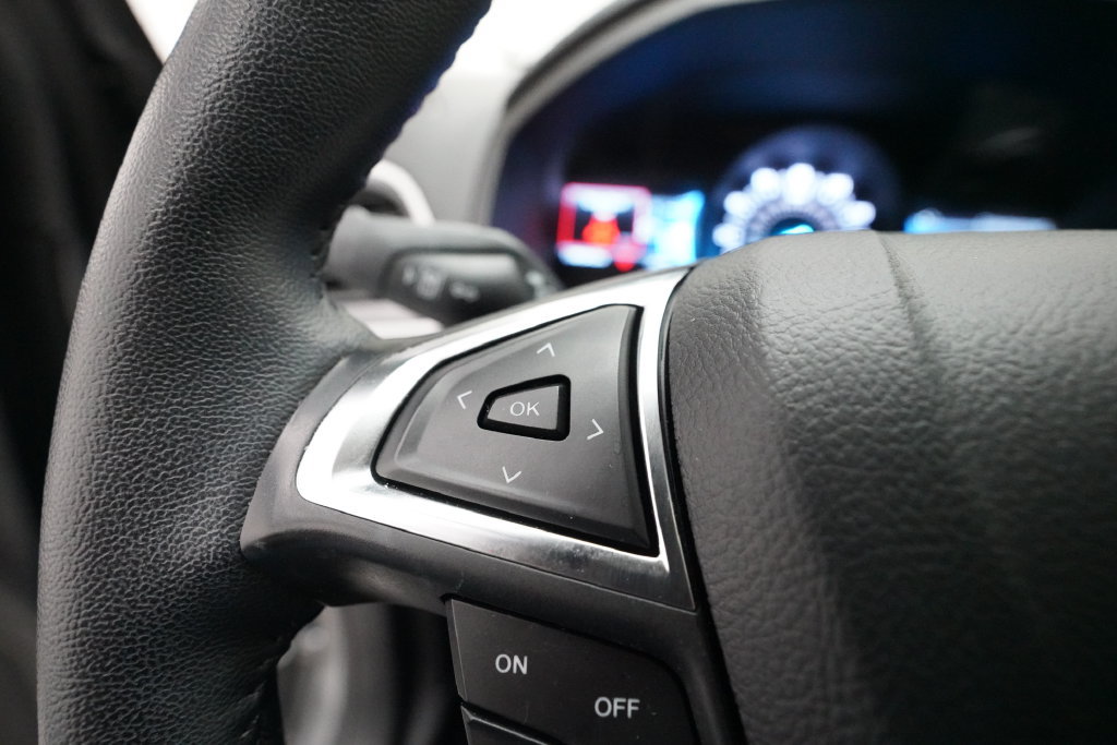 Used 2024 Ford Edge SEL w/ Convenience Package AWD/4WD image 18