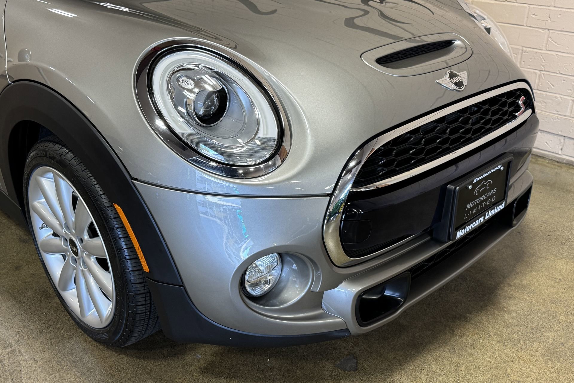 Used 2017 MINI Cooper S FWD image 14
