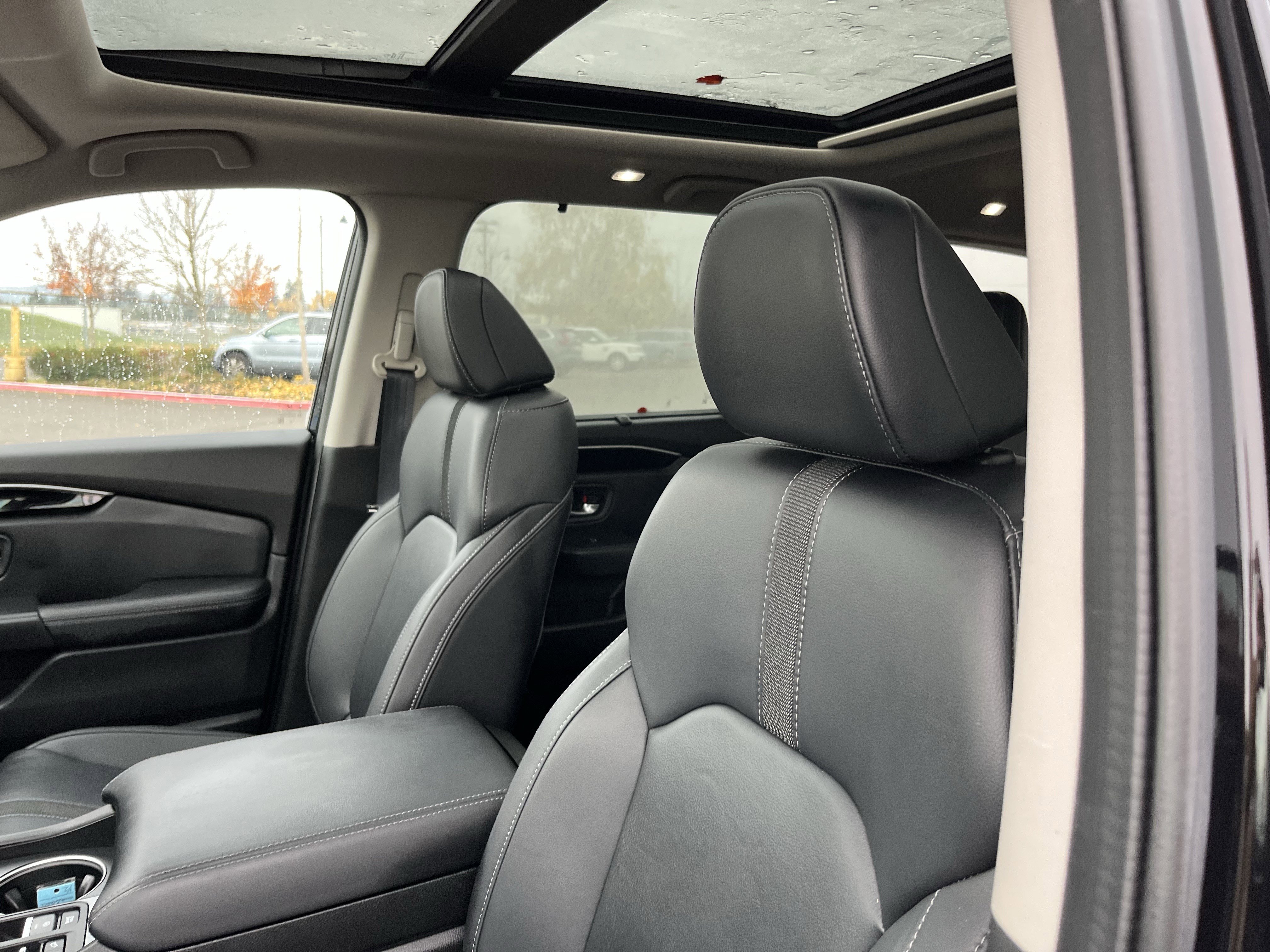 Certified 2023 Honda Pilot Touring image 17