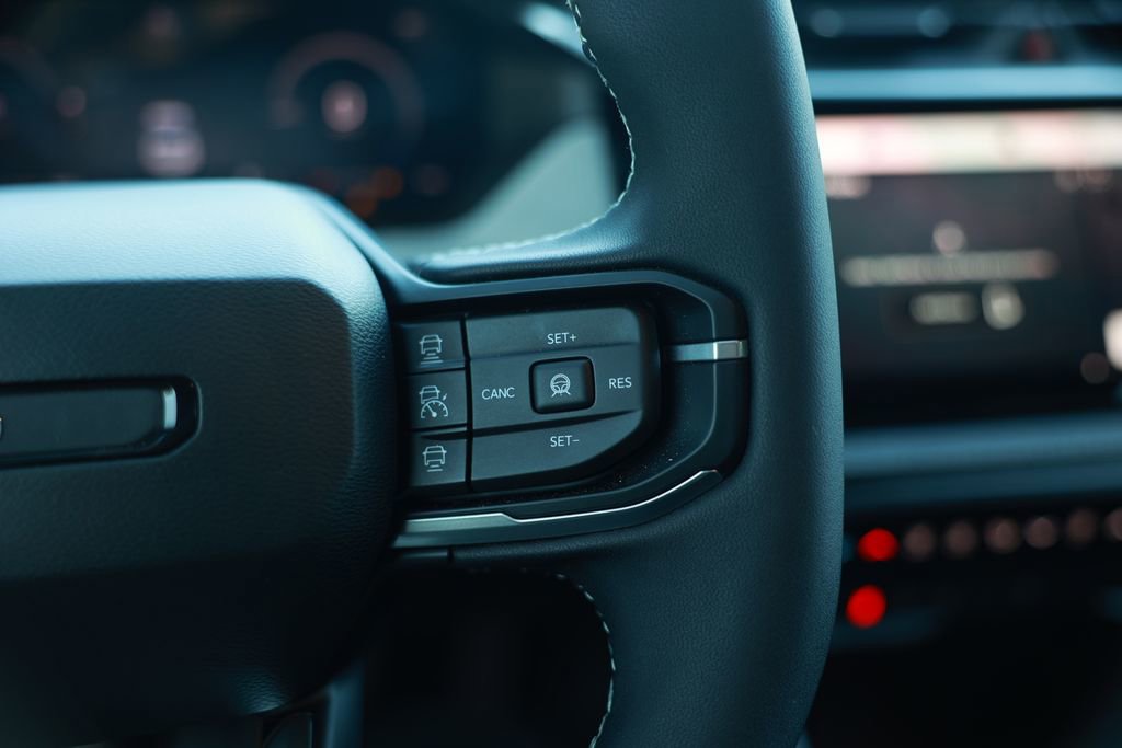 New 2026 Jeep Cherokee Laredo AWD/4WD image 19